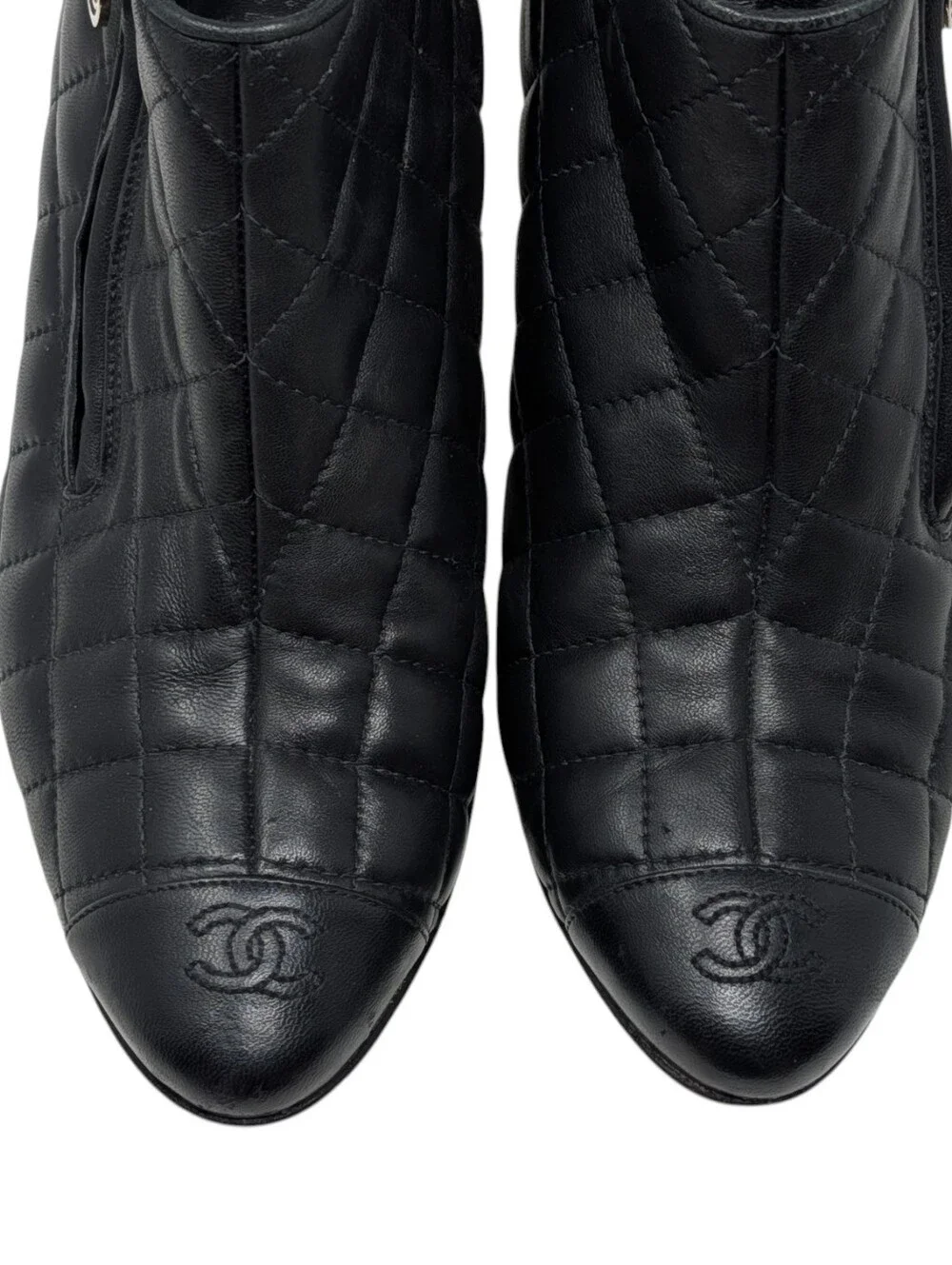 Chanel Black Quilted Leather Interlocking CC Heeled Bootie Boot Size EU 39